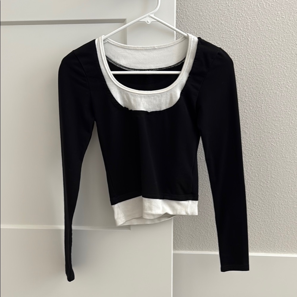 Edikted Black and White Fitted Long Sleeve Blouse